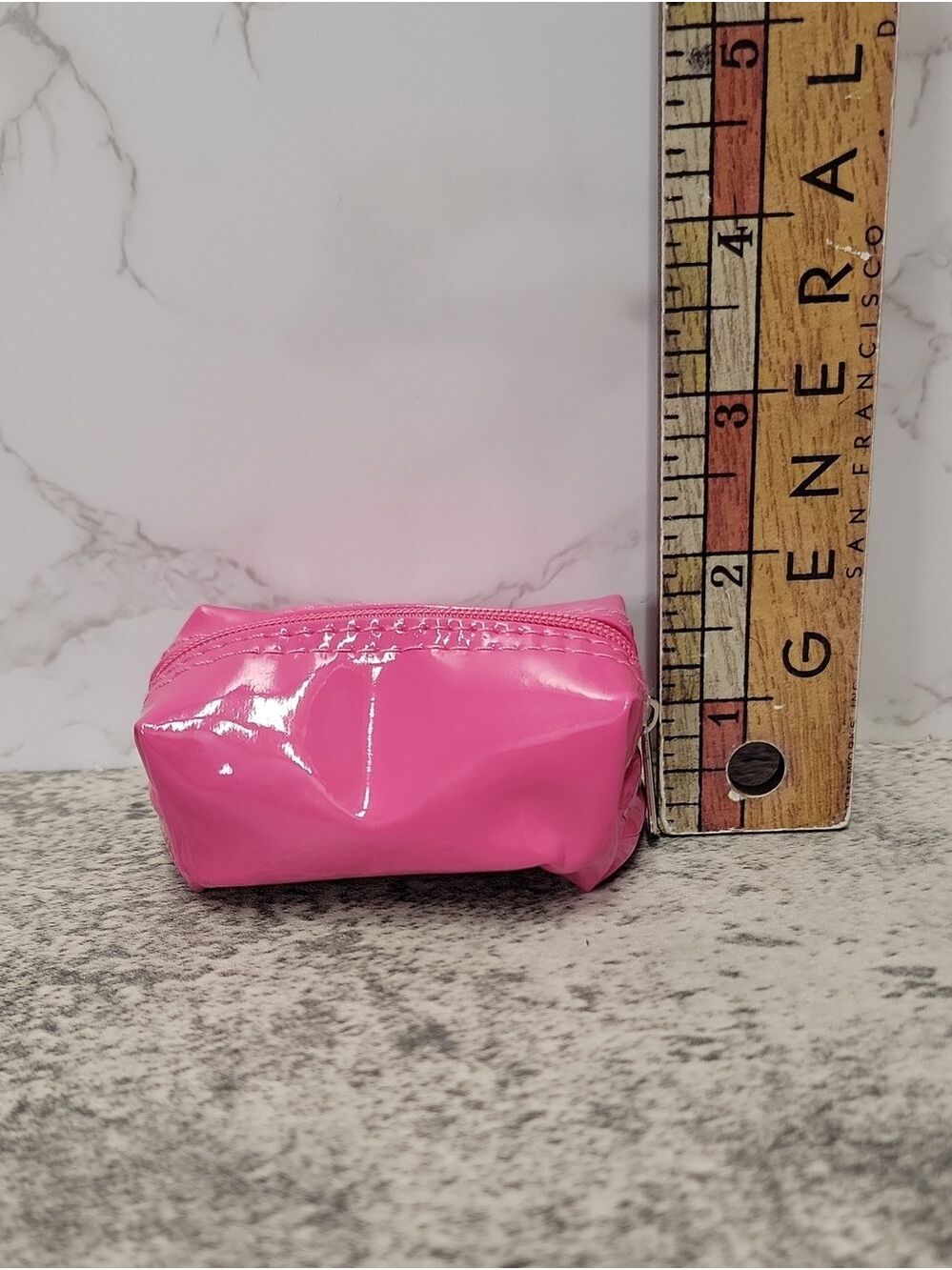 Pink Kabuki Brush with pouch gift set - Picture 5 of 5